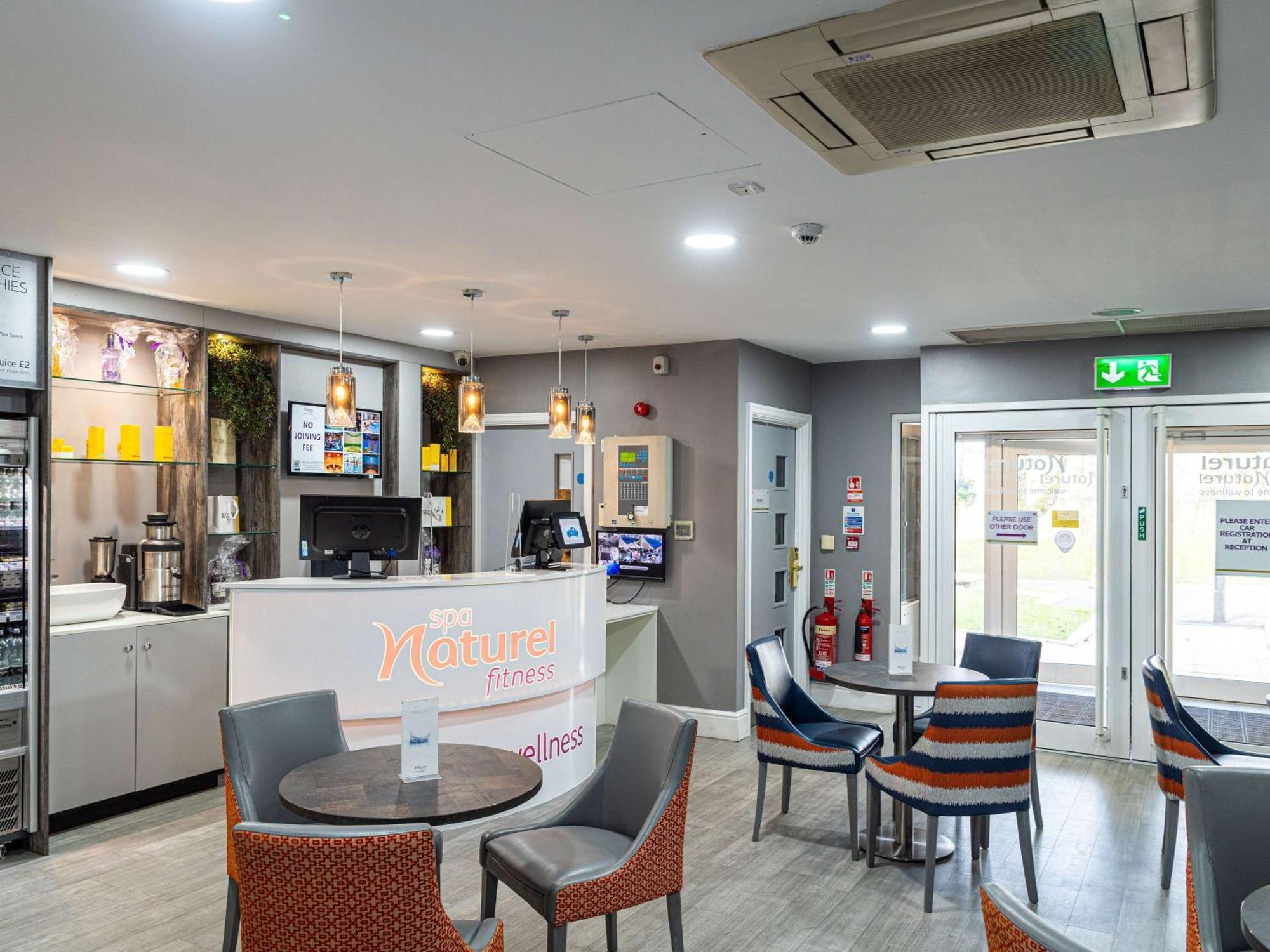 Mercure Manchester Norton Grange Hotel & Spa Rochdale Exteriör bild