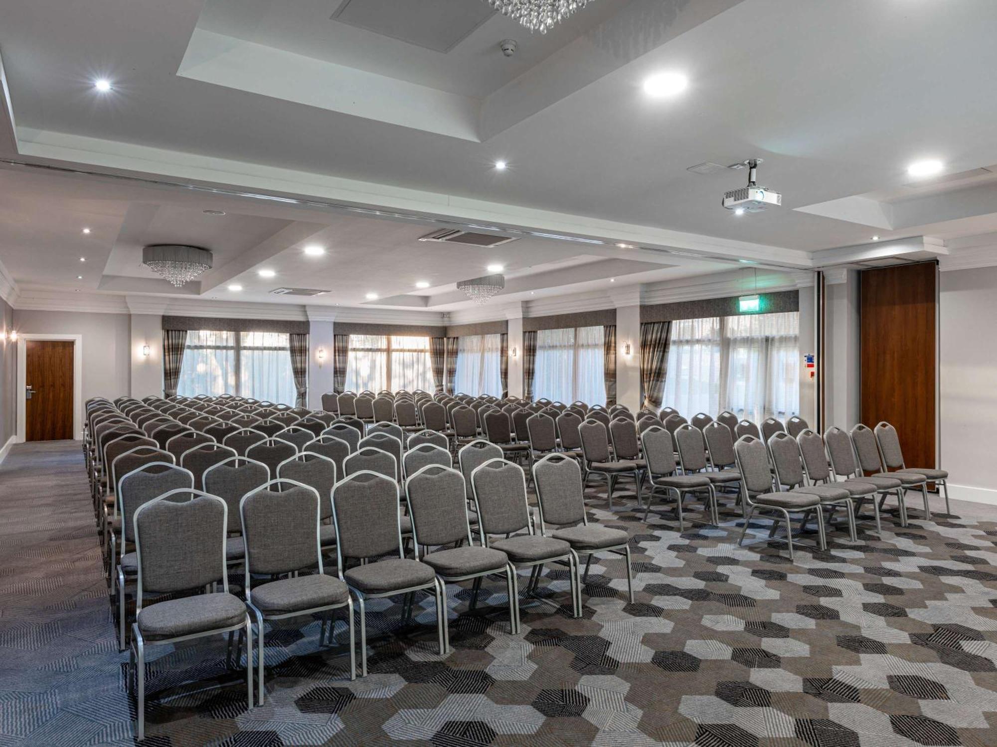 Mercure Manchester Norton Grange Hotel & Spa Rochdale Exteriör bild